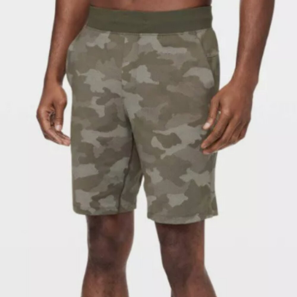Lululemon Camo Green Shorts Size S